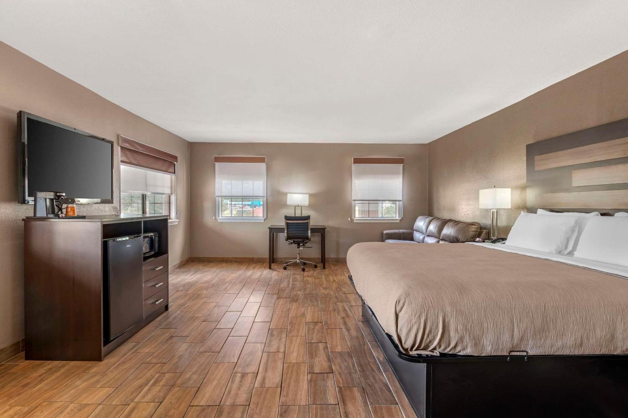 Quality Inn & Suites New Boston Bagian luar foto