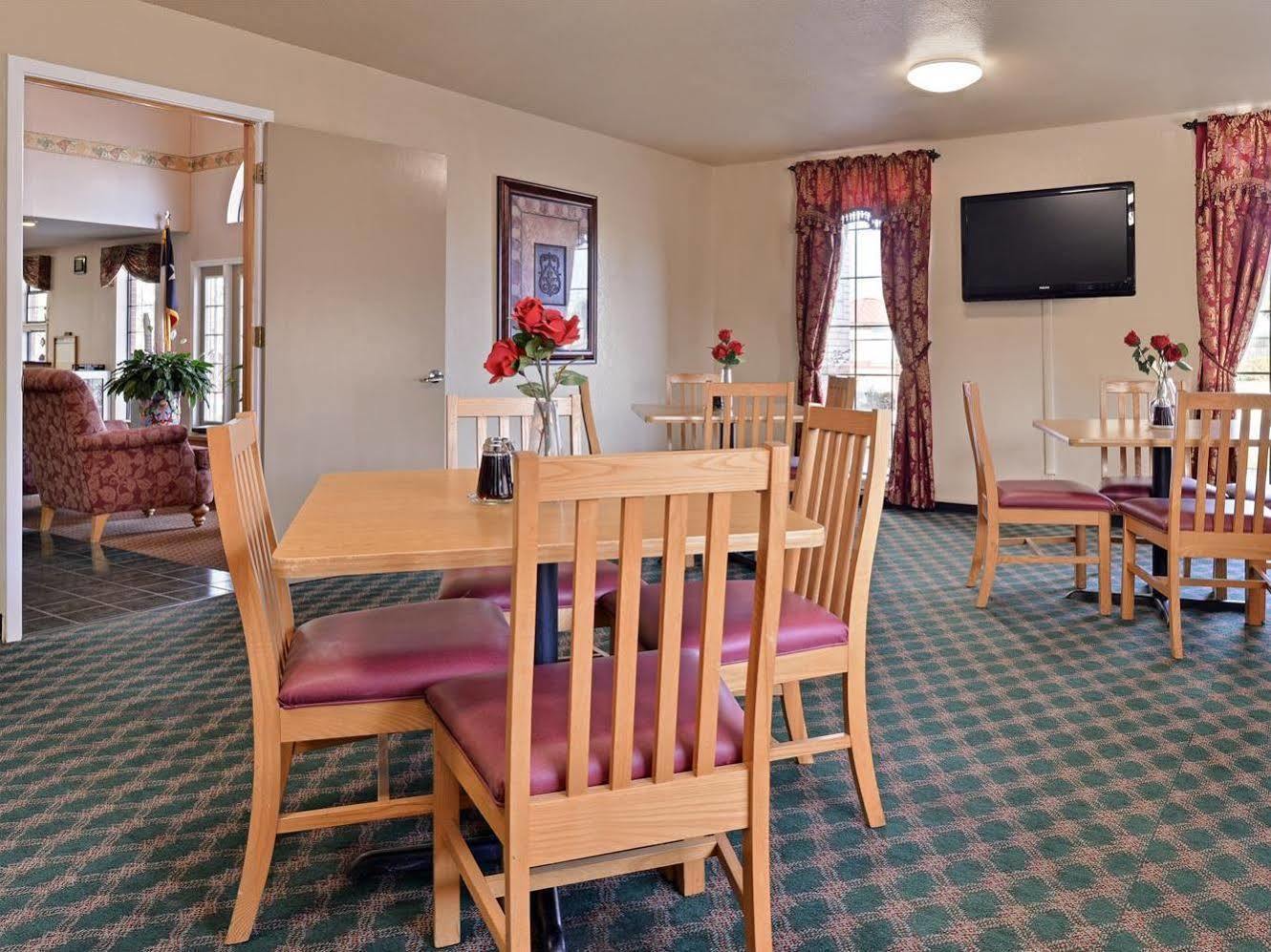 Quality Inn & Suites New Boston Bagian luar foto