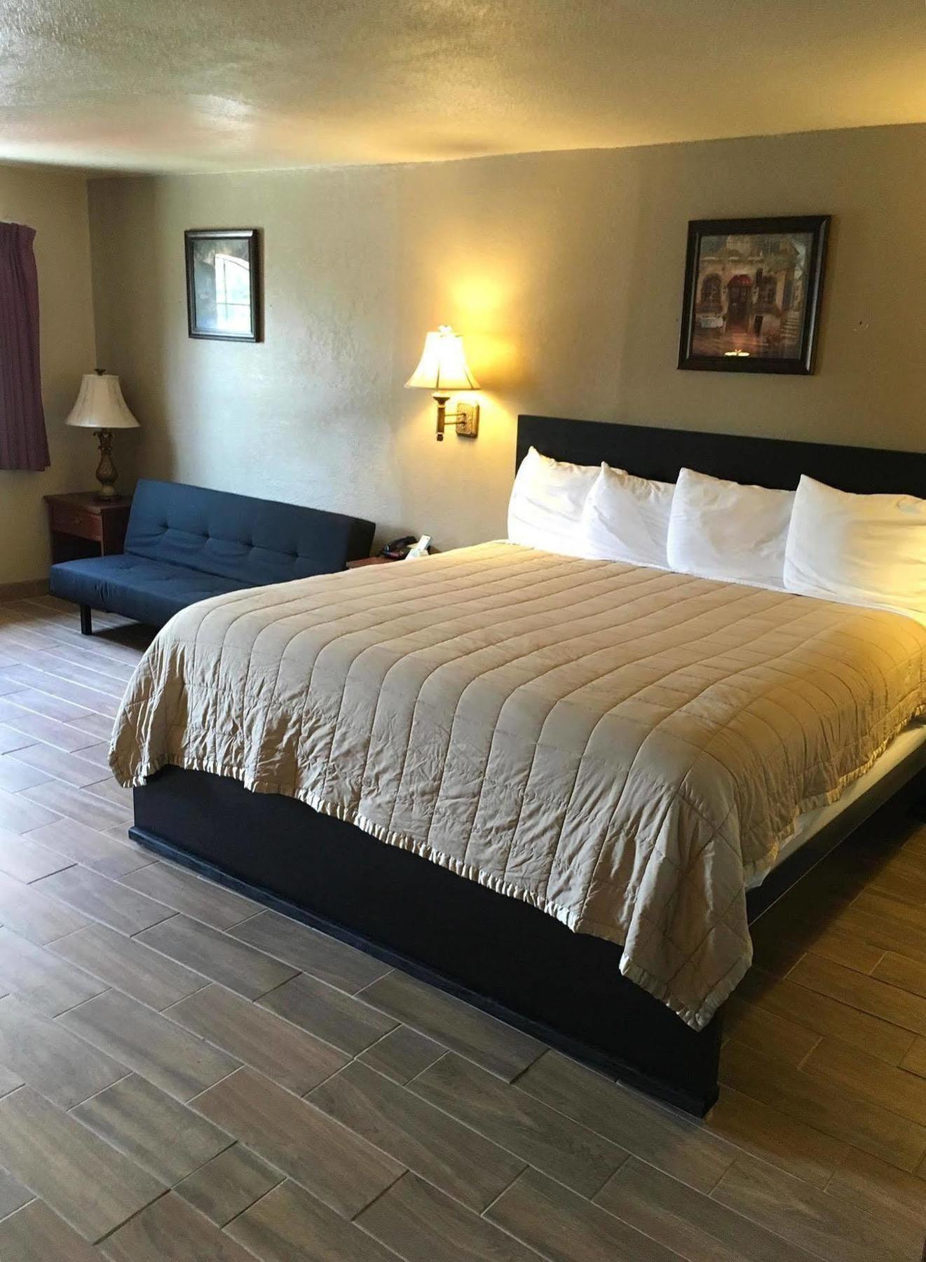 Quality Inn & Suites New Boston Bagian luar foto
