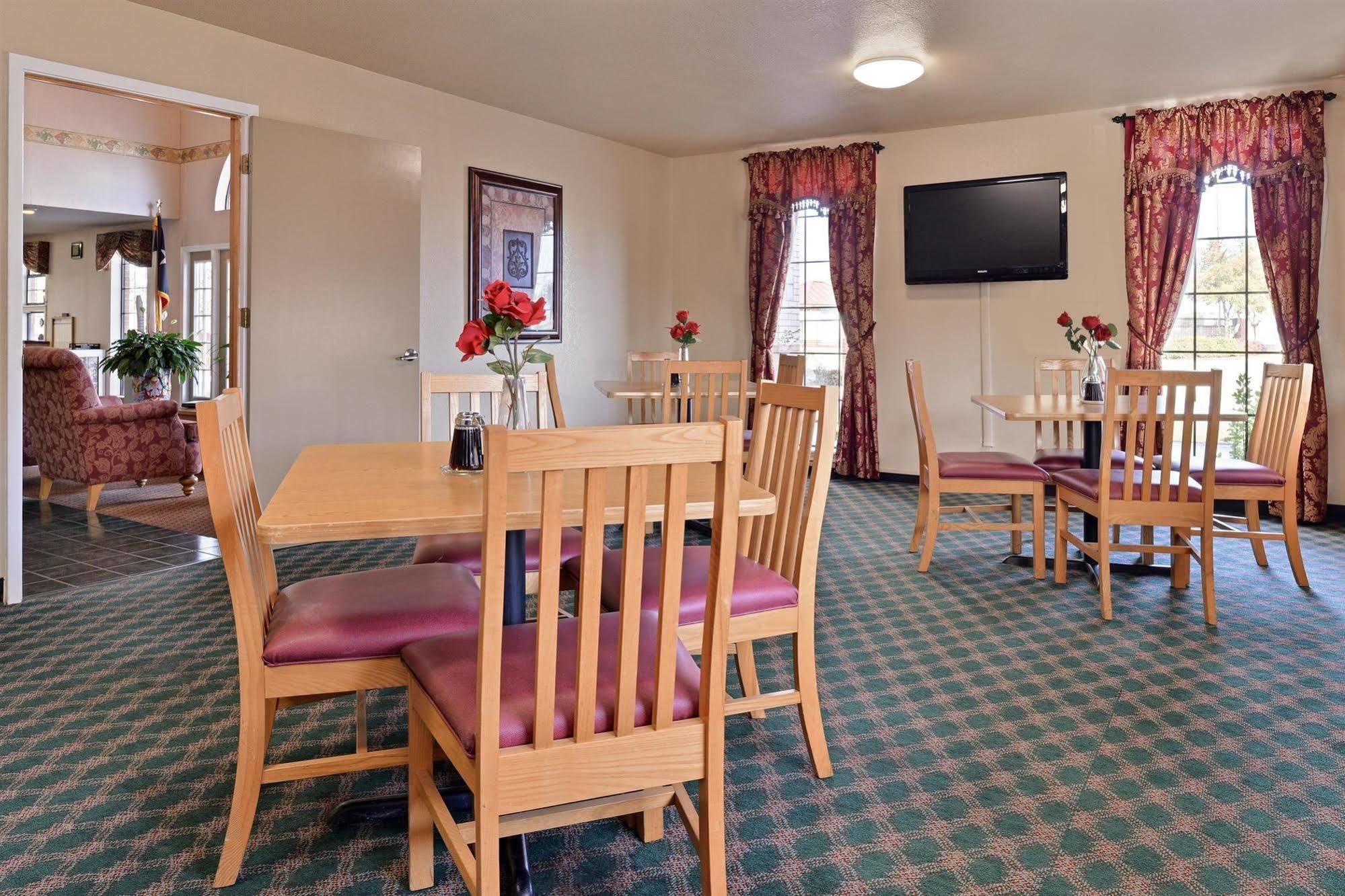 Quality Inn & Suites New Boston Bagian luar foto